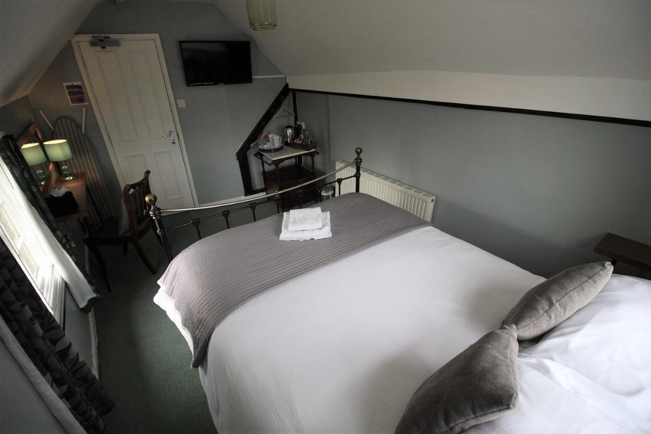 The Carpenters Arms 3* Newbury (Berkshire)
