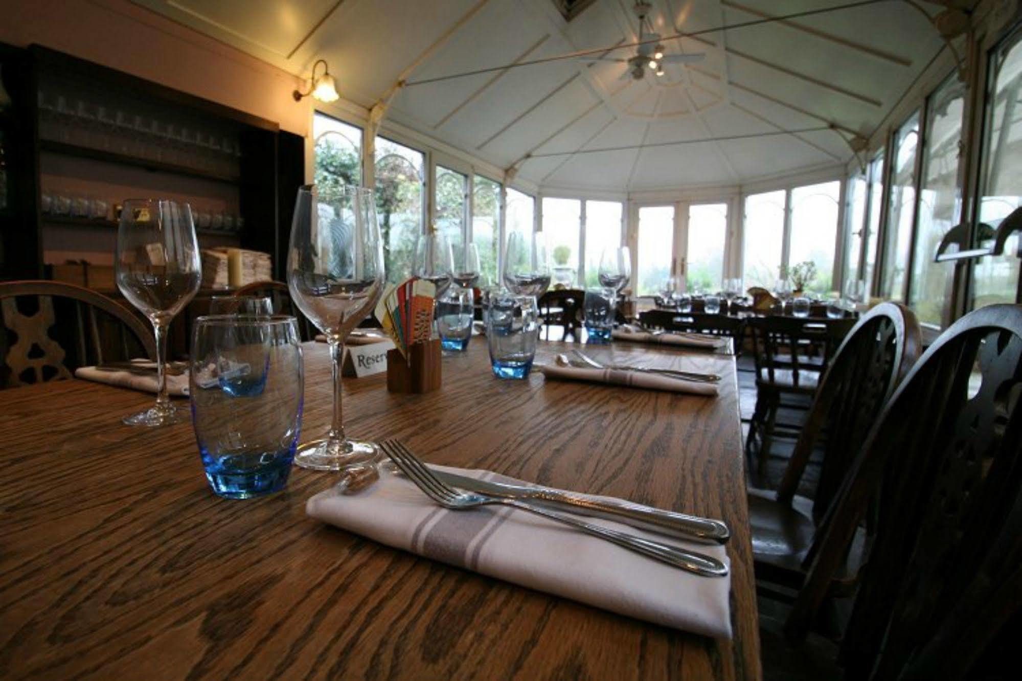The Carpenters Arms 3*